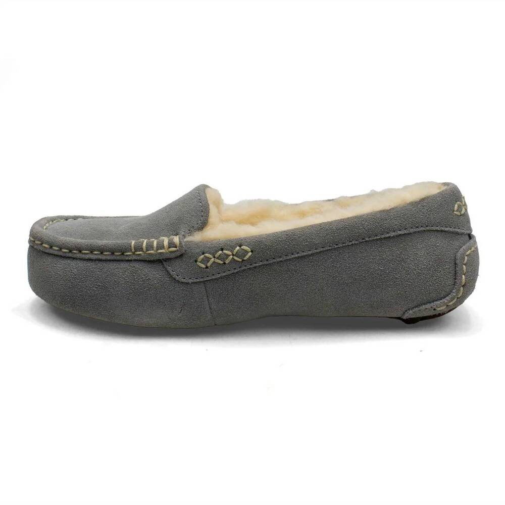NEW UGG women's ansley moccasin style slippers in light grey
